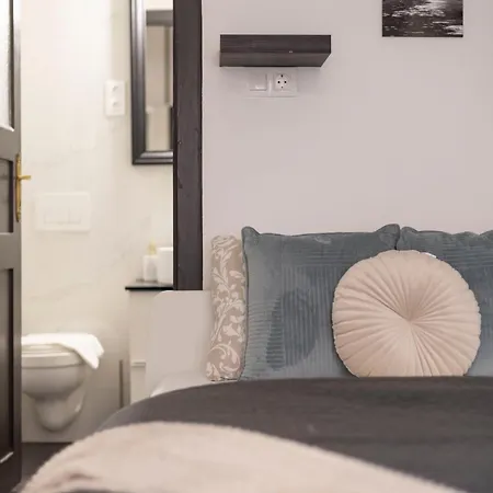 Bp Superior With 2bedrm, 2bathroom * Budapest