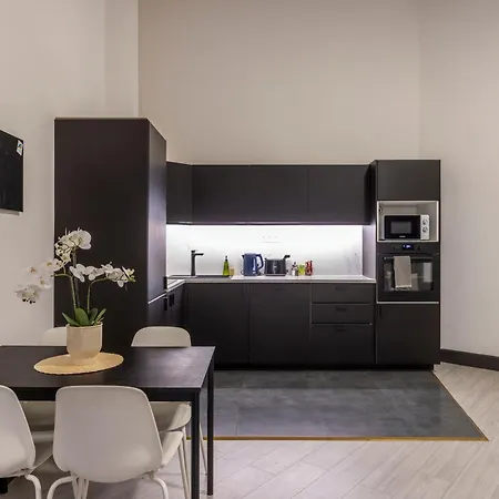 Bp Superior With 2bedrm, 2bathroom * Budapest